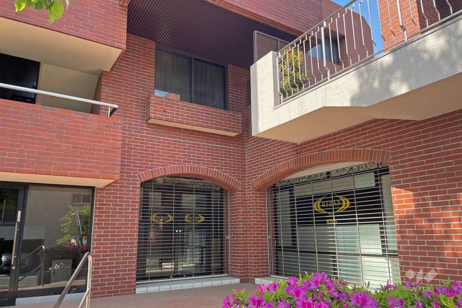 マンション内の店舗