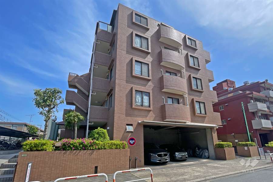 クレッセント尾山台の外観（北西側から）