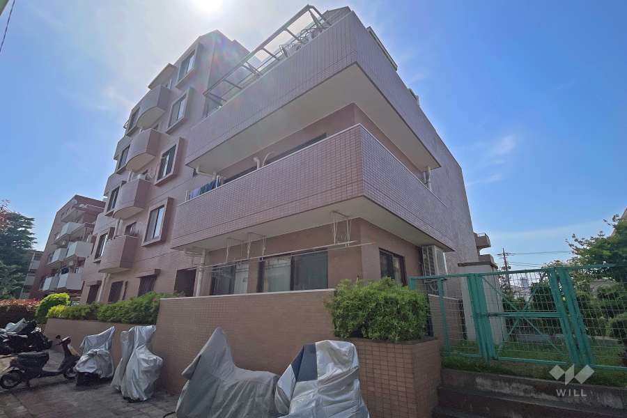 クレッセント尾山台の外観（北側から）