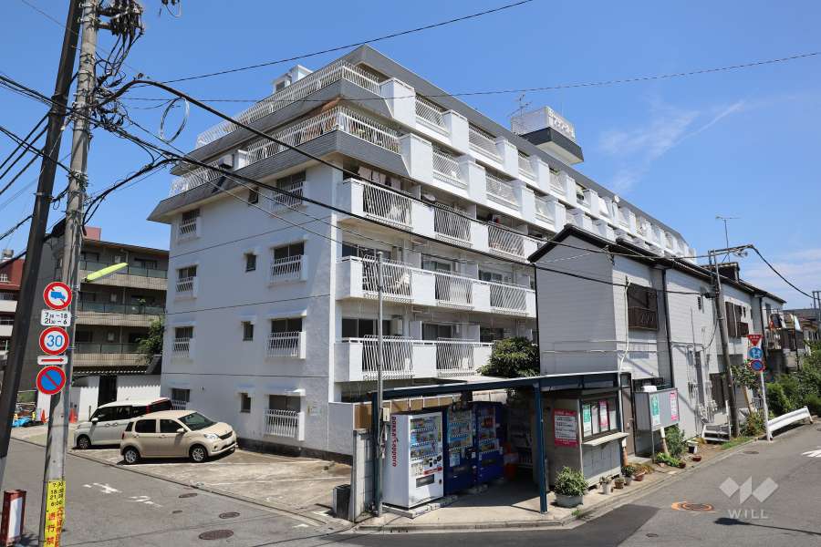 田園フラワーホームの外観（南西側から）