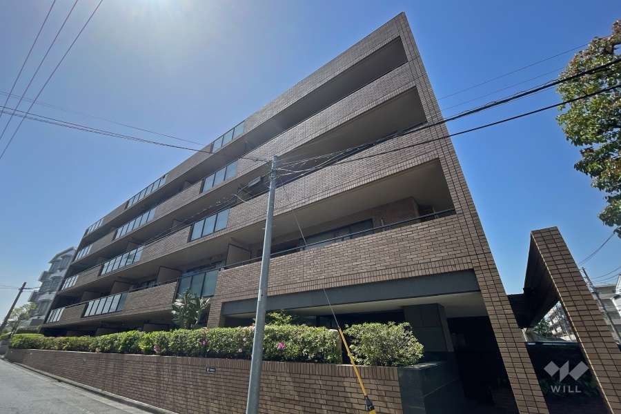 グランドステージ尾山台の外観（東側から）