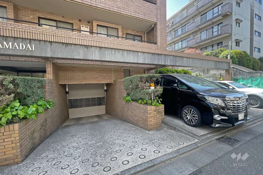 敷地内駐車場（屋外平面式）