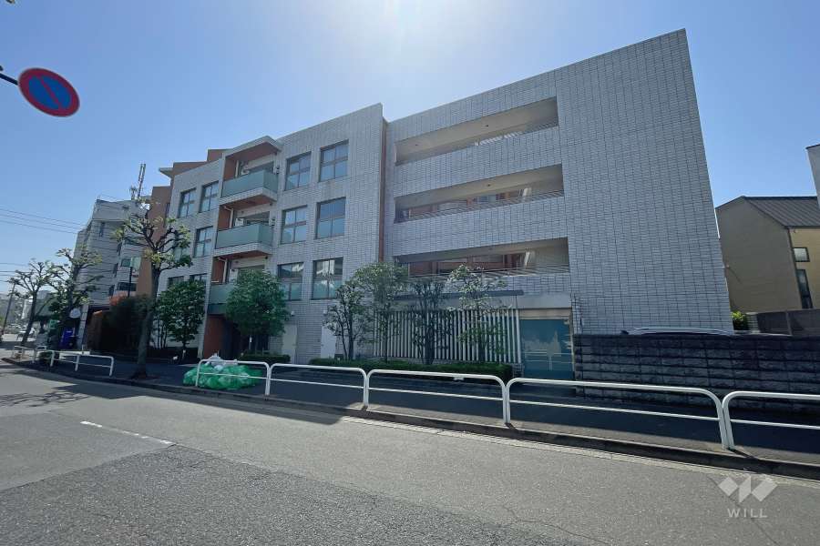 サンウッド尾山台の外観（北東側から）