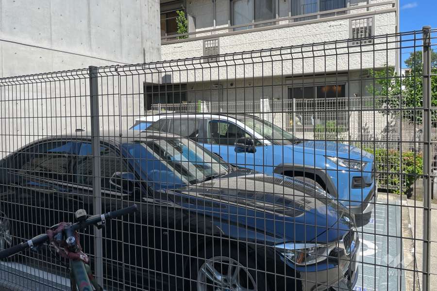 敷地内駐車場（屋外平面式）　