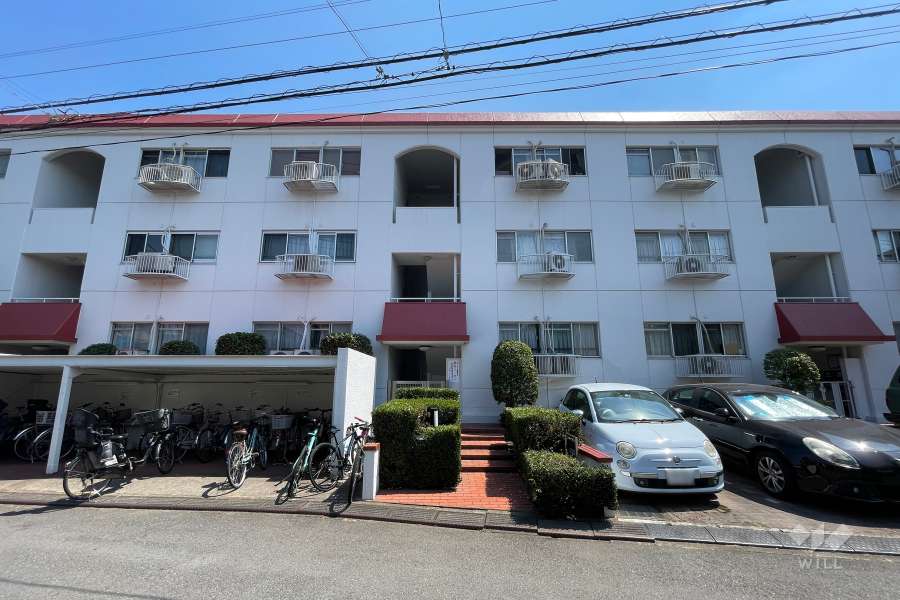 駒沢ガーデンハイツA棟の外観（北側から）