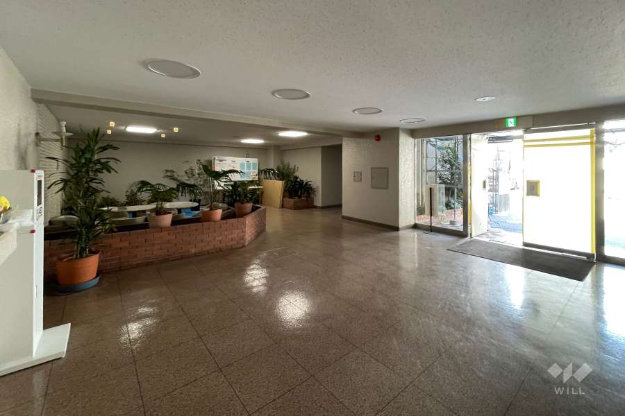 エントランスホール