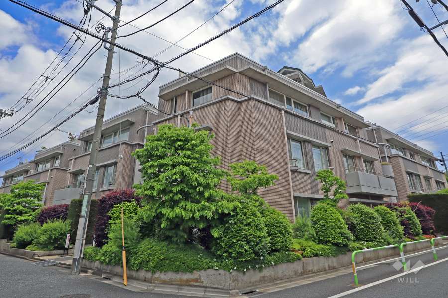 コートハウス駒沢の外観（南西側から）