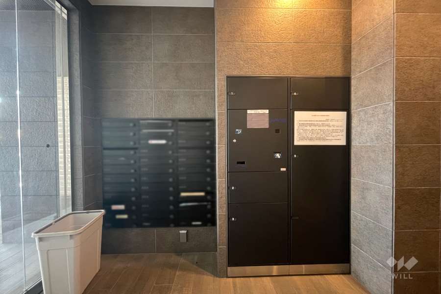 宅配ボックスと共用ポスト