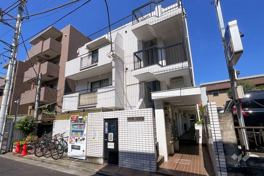 ネオハイシティ経堂の外観（南東側から）