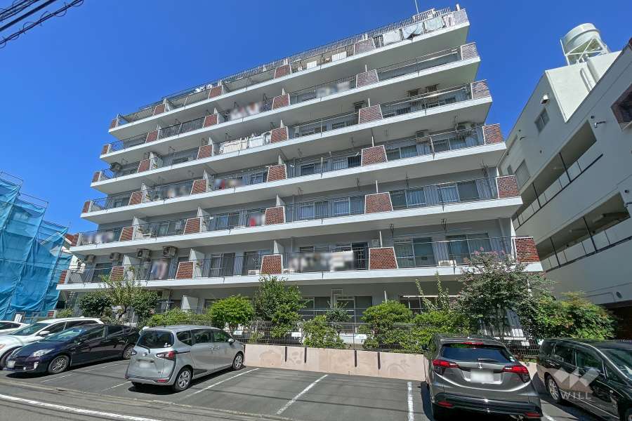 東海経堂マンションの外観（南東側から）