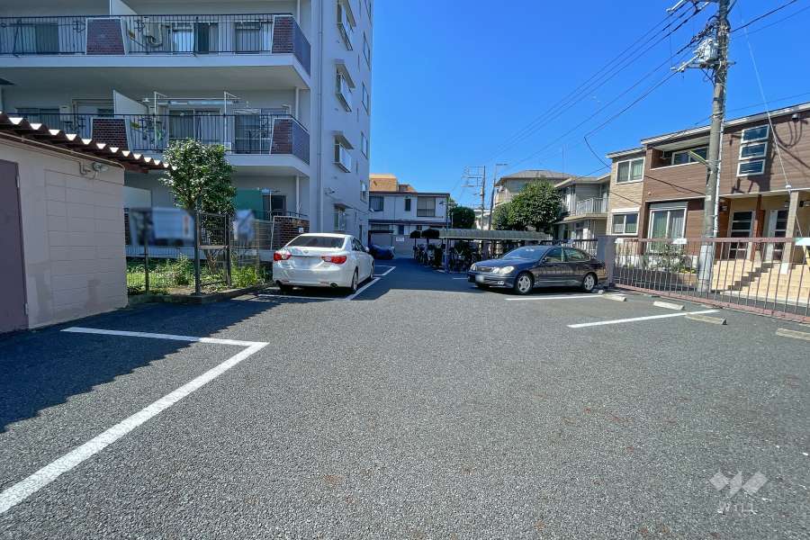 敷地内駐車場（屋外平面式）