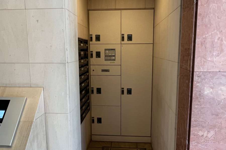 宅配ボックスと共用ポスト