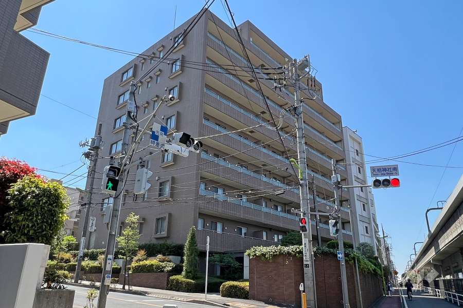 パークハイム経堂四丁目の外観（北東側から）