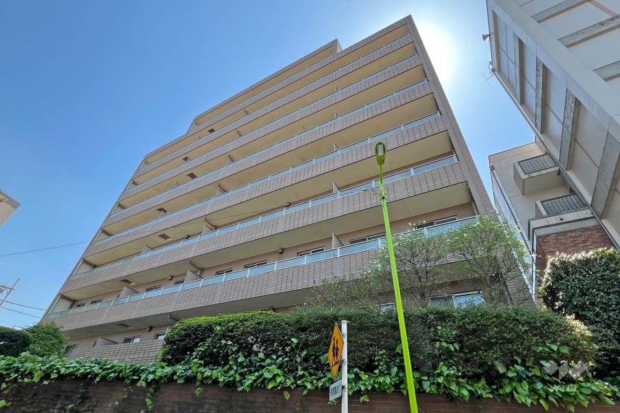 パークハイム経堂四丁目の外観（北西側から）