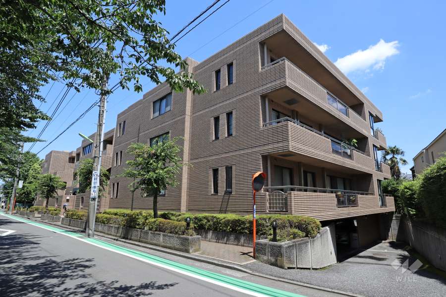 経堂オリエントコートの外観（南西側から）
