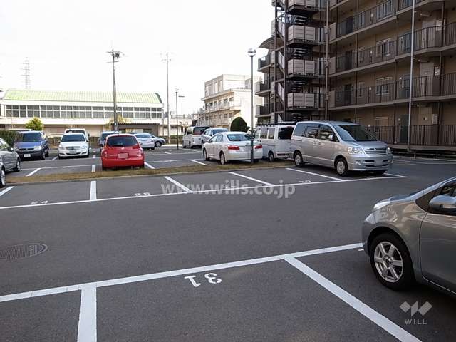 敷地内駐車場（屋外平面式）