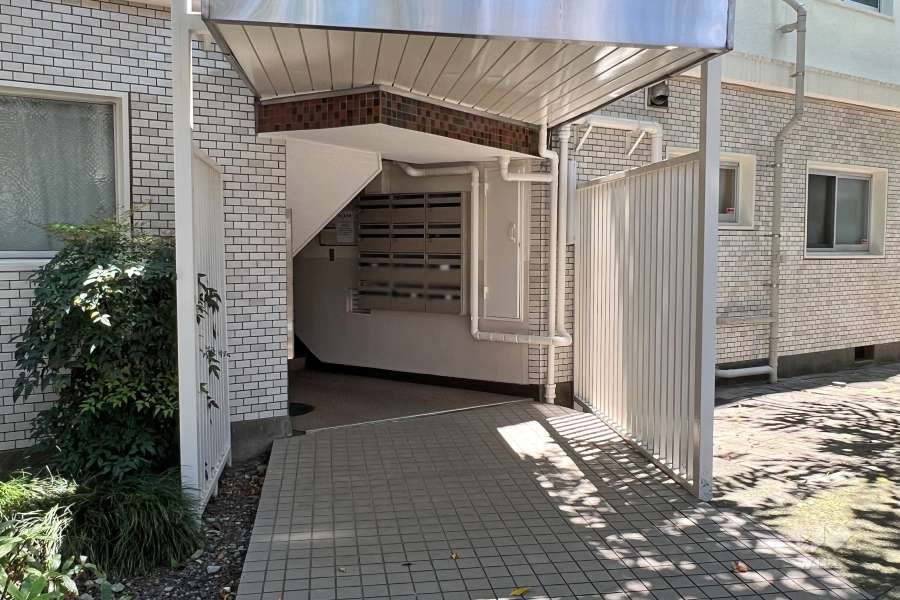 住戸出入り口