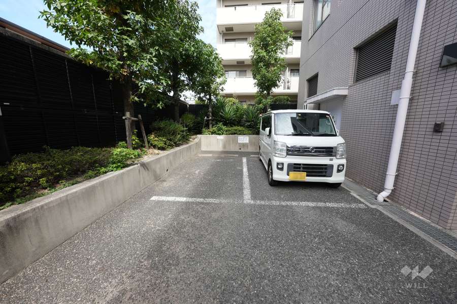 来客用駐車場（屋外平面式）