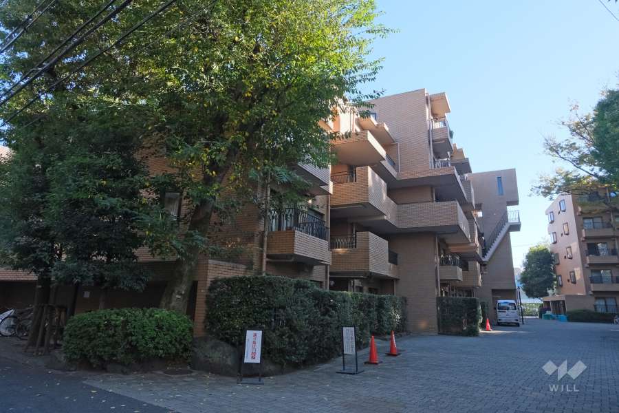 東急ドエルアルス弦巻3号棟の外観（北西側から）