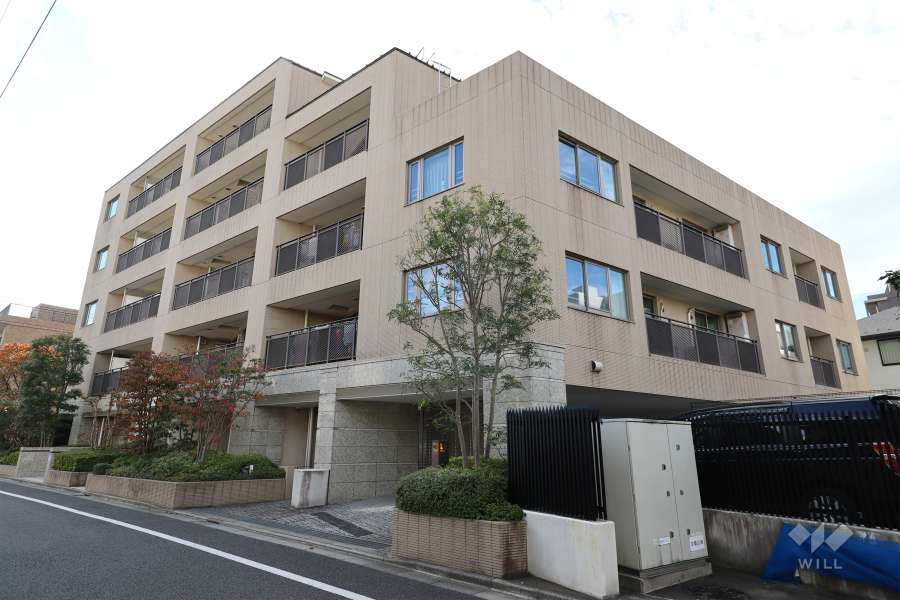 パークホームズ弦巻ヴェリールの外観(北東側から)