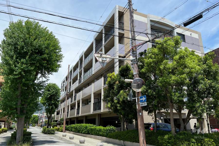 ベル・アーバニティ芦屋の外観(南西側から)