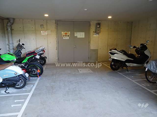 バイク置場