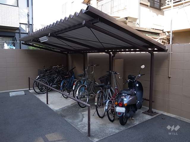 駐輪場、バイク置場