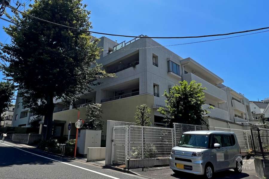 弦巻ヒルズの外観（北東側から）