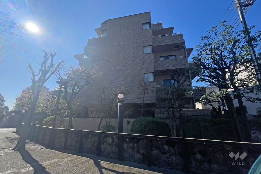 グランフォルム弦巻の外観（北西側から）