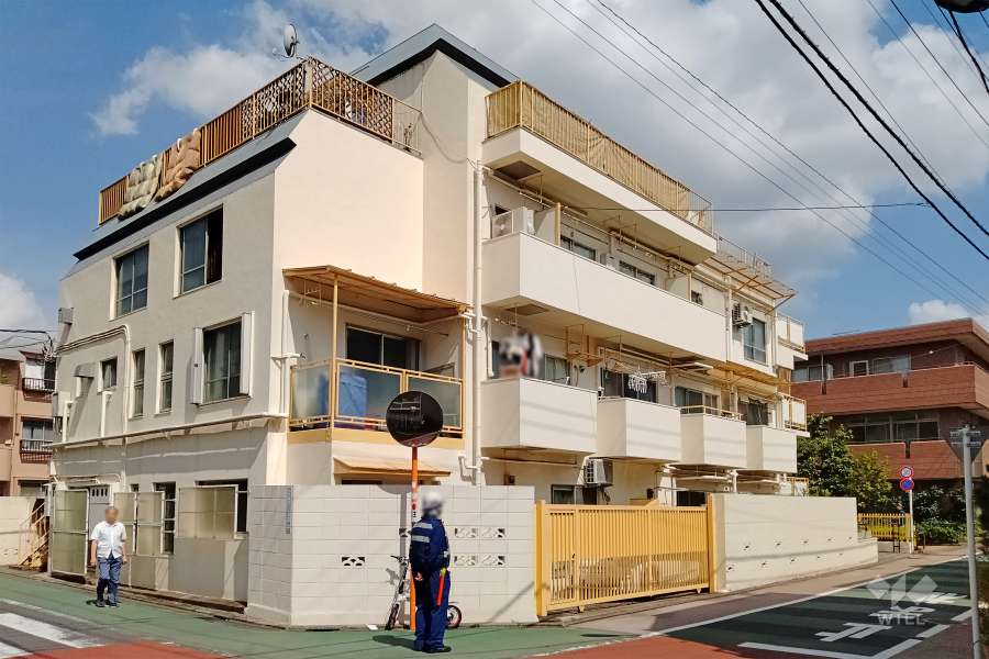 更竹ハイツの外観（南東側から）