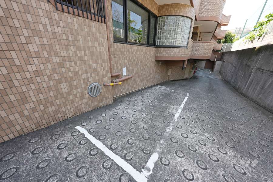 来客用駐車場