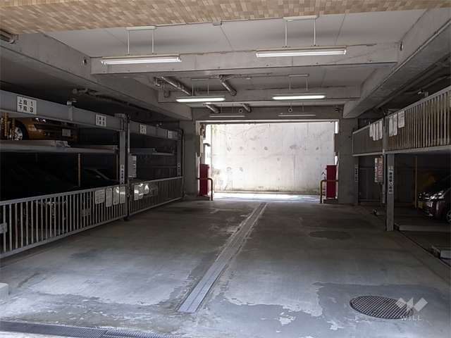 敷地内駐車場（機械式）