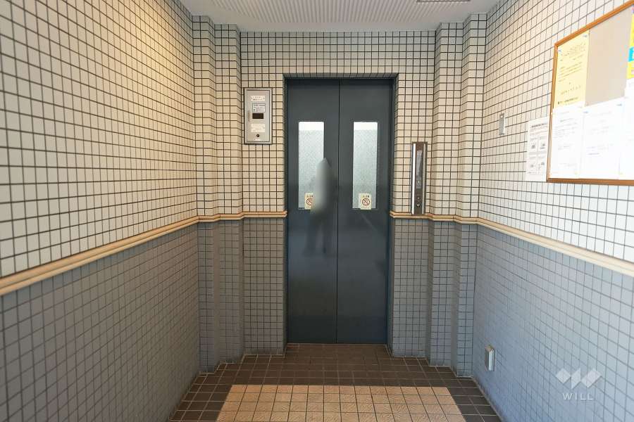 エレベーター