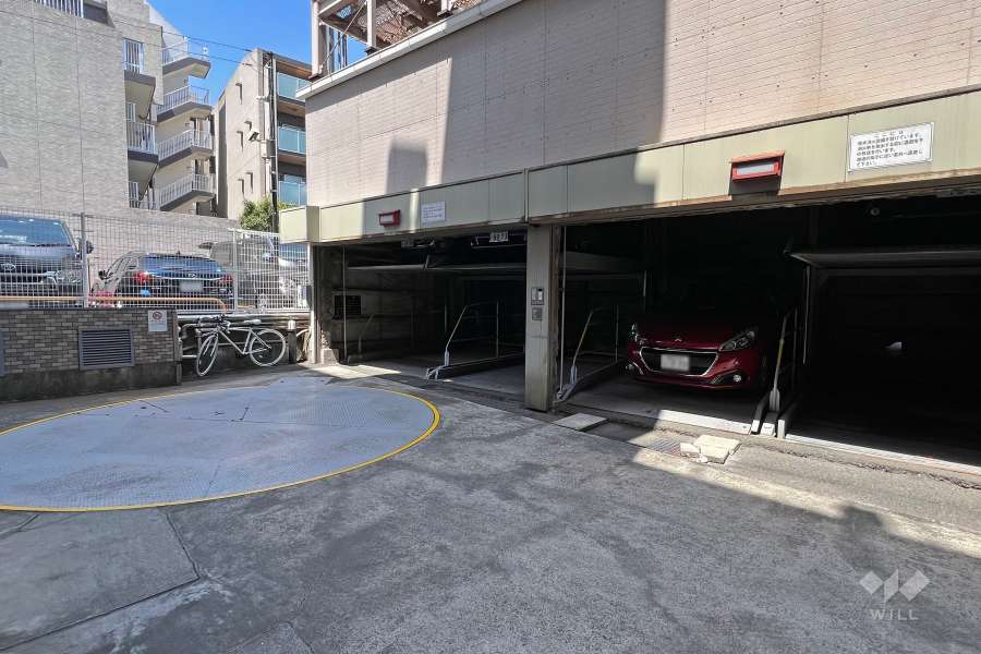 敷地内駐車場(屋内機械式)