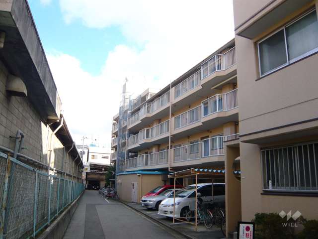 芦屋打出ビューハイツの外観（北側から）