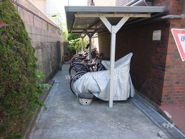 駐輪場、バイク置場