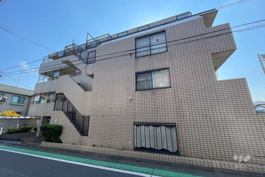 千歳船橋アムフラットの外観（北西側から）