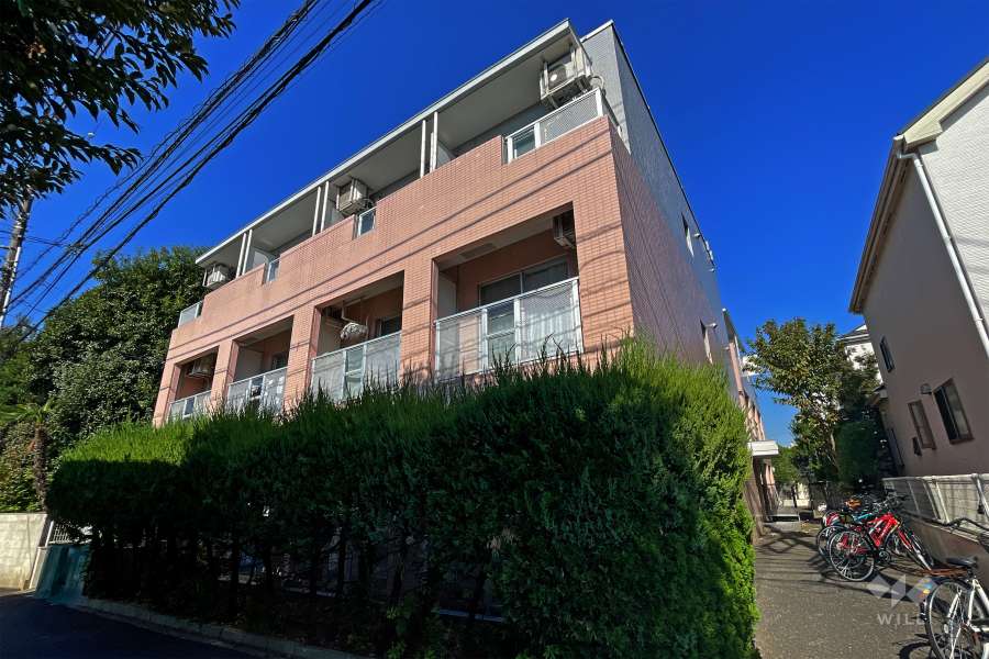 菱和パレス世田谷桜丘の外観（南東側から）