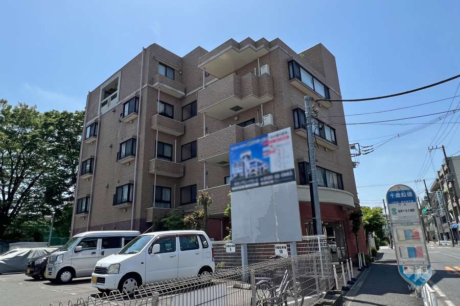 アネーロ千歳船橋の外観(北東側から)