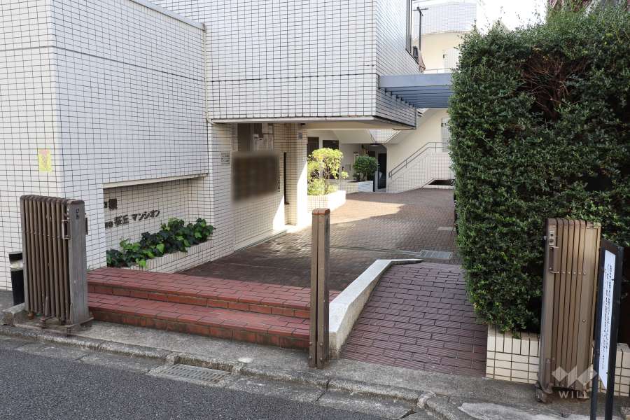 敷地の出入り口