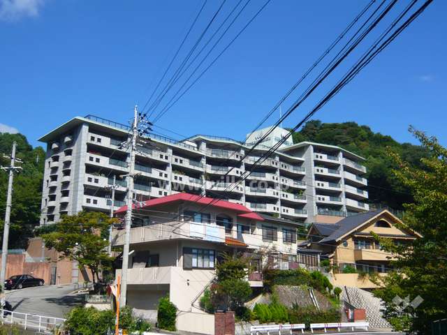ロマネスク芦屋ガーデンの外観（遠景）