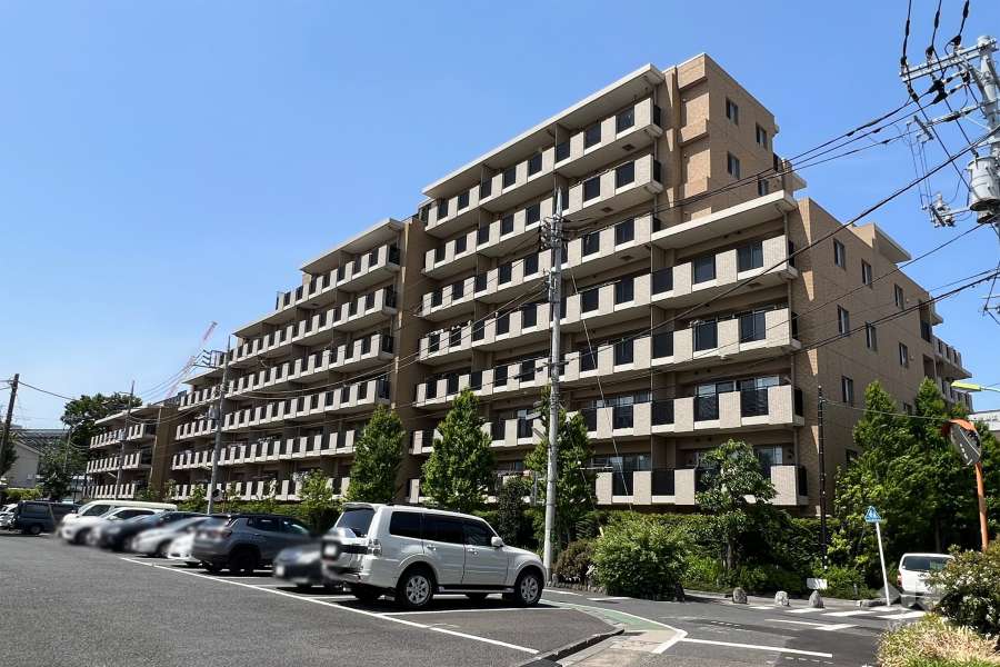 リーフィアレジデンス世田谷桜丘の外観(南東側から)