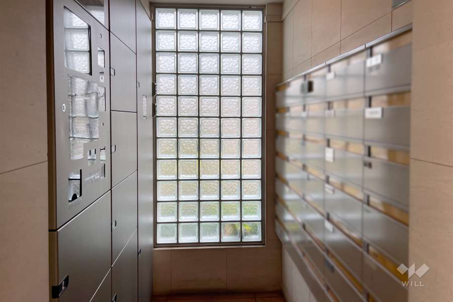 宅配ボックスと共用ポスト