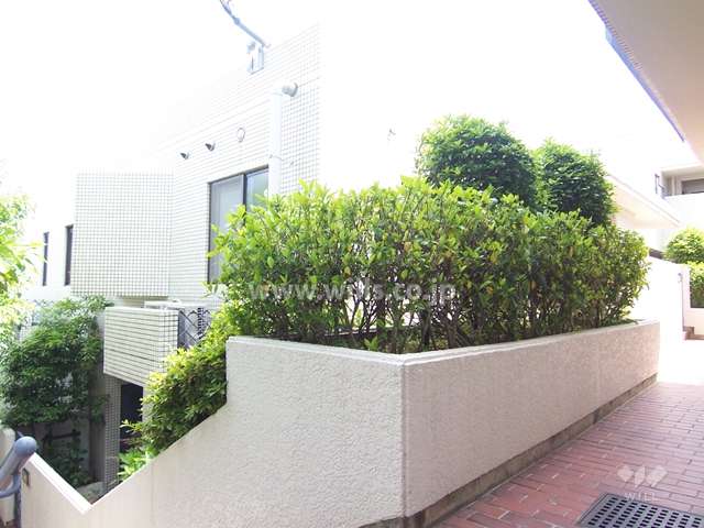 芦屋三条町パークハイムB棟(北東側から)