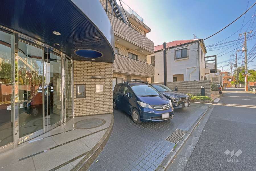 敷地内駐車場（屋外平面式）