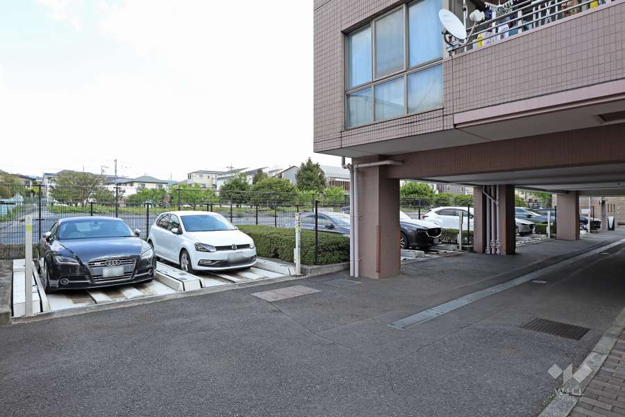 敷地内駐車場（屋外機械式）