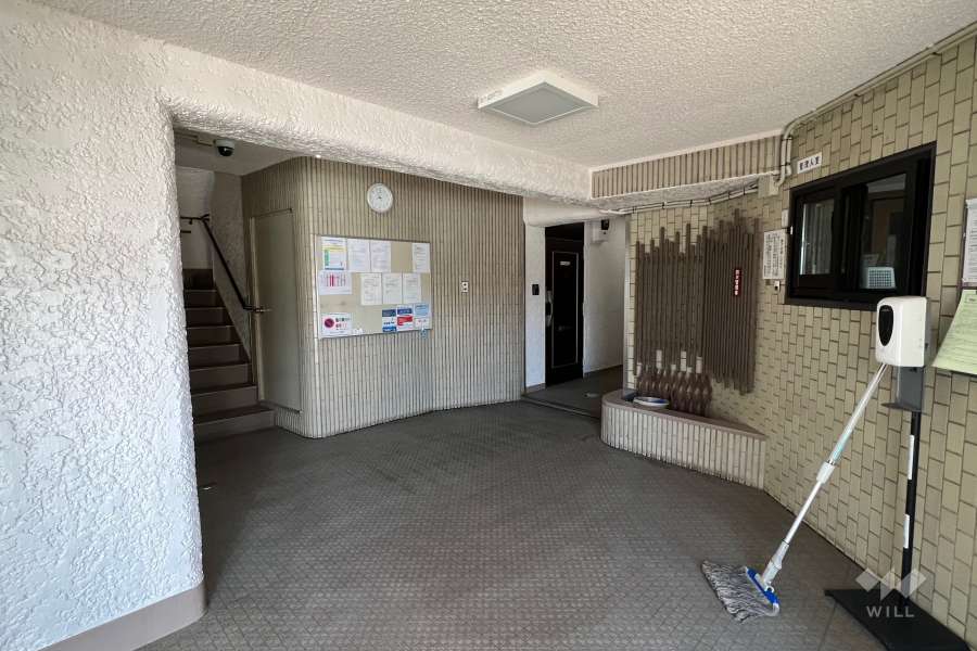 エントランスホール