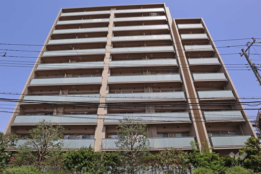 パークナード経堂フォレストアンドスカイの外観（南側から）