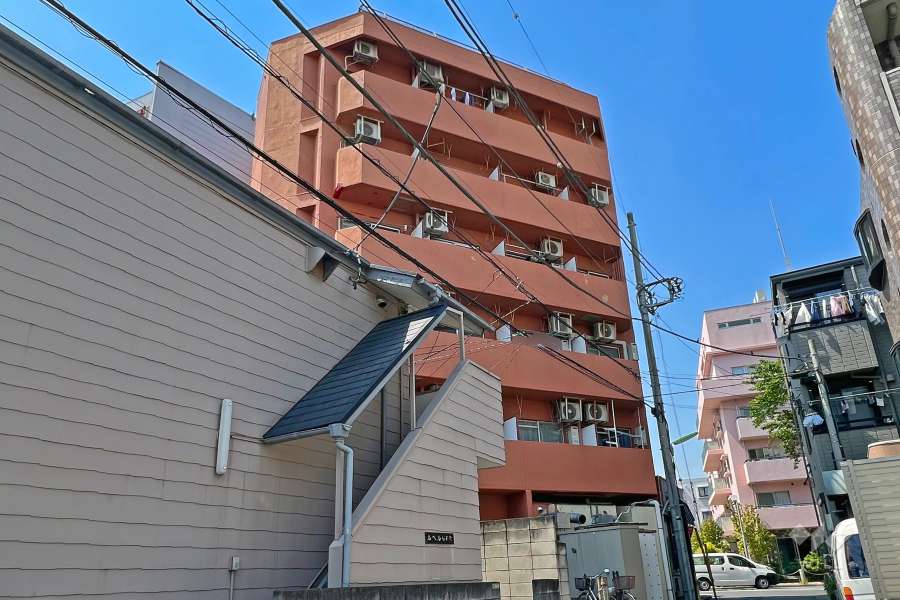 東武ハイライン桜新町の外観(南東側から)