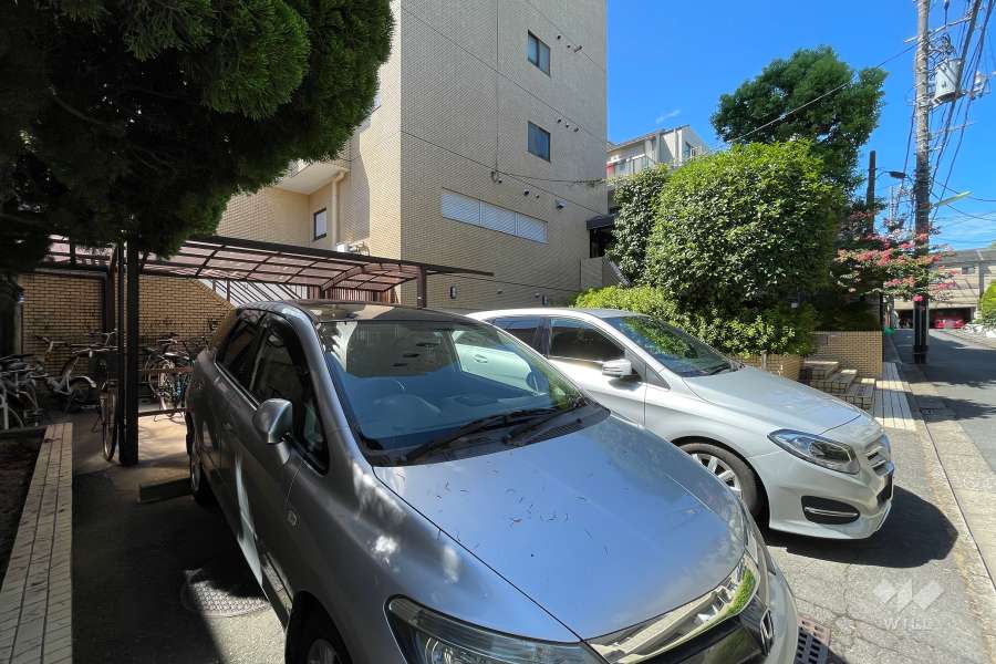 敷地内駐車場（屋外平面式）